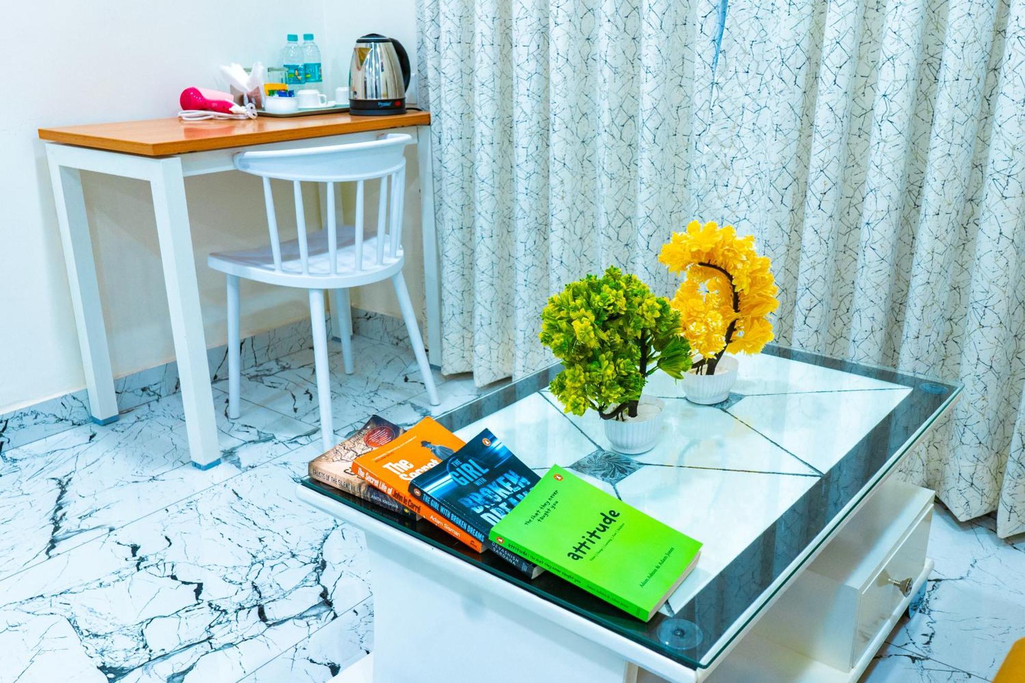 Hotel Aerotel,Hyderabad Shamshabad Buitenkant foto