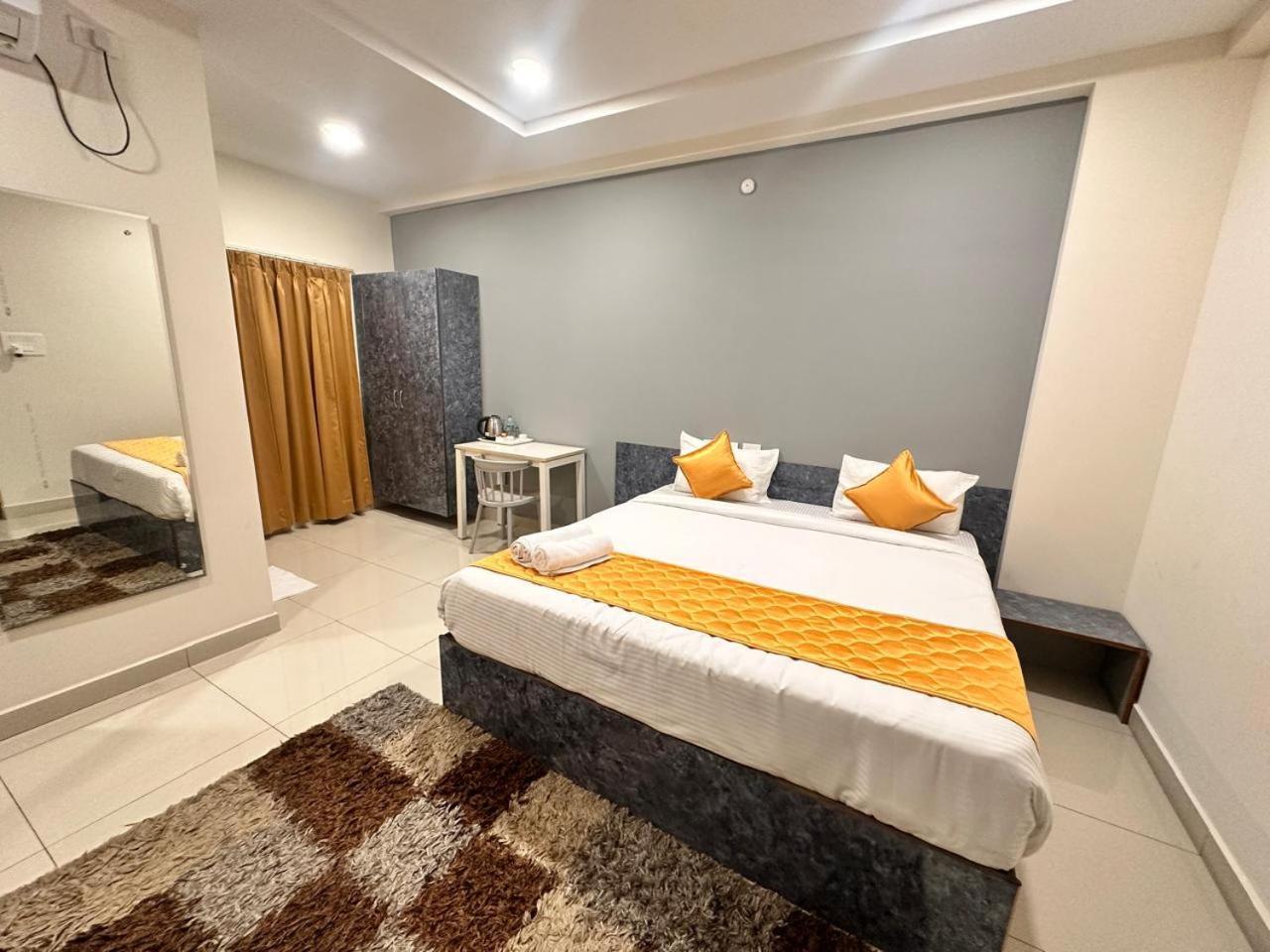 Hotel Aerotel,Hyderabad Shamshabad Buitenkant foto