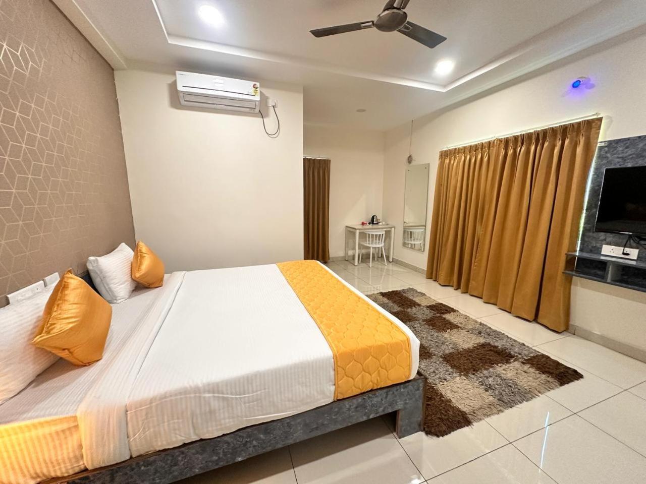 Hotel Aerotel,Hyderabad Shamshabad Buitenkant foto